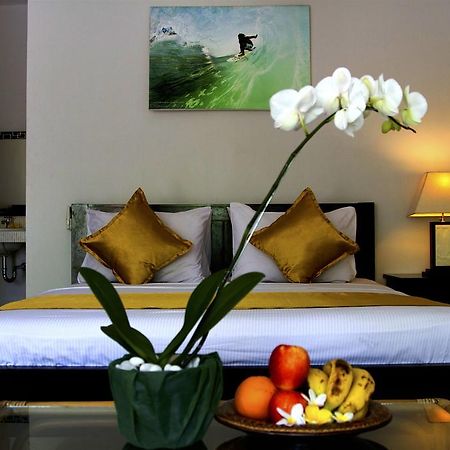 Ropik & Alik Home Stay Uluwatu Kültér fotó