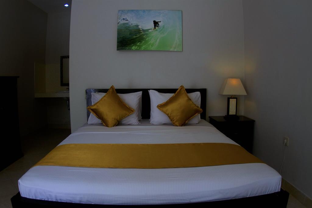 Ropik & Alik Home Stay Uluwatu Kültér fotó